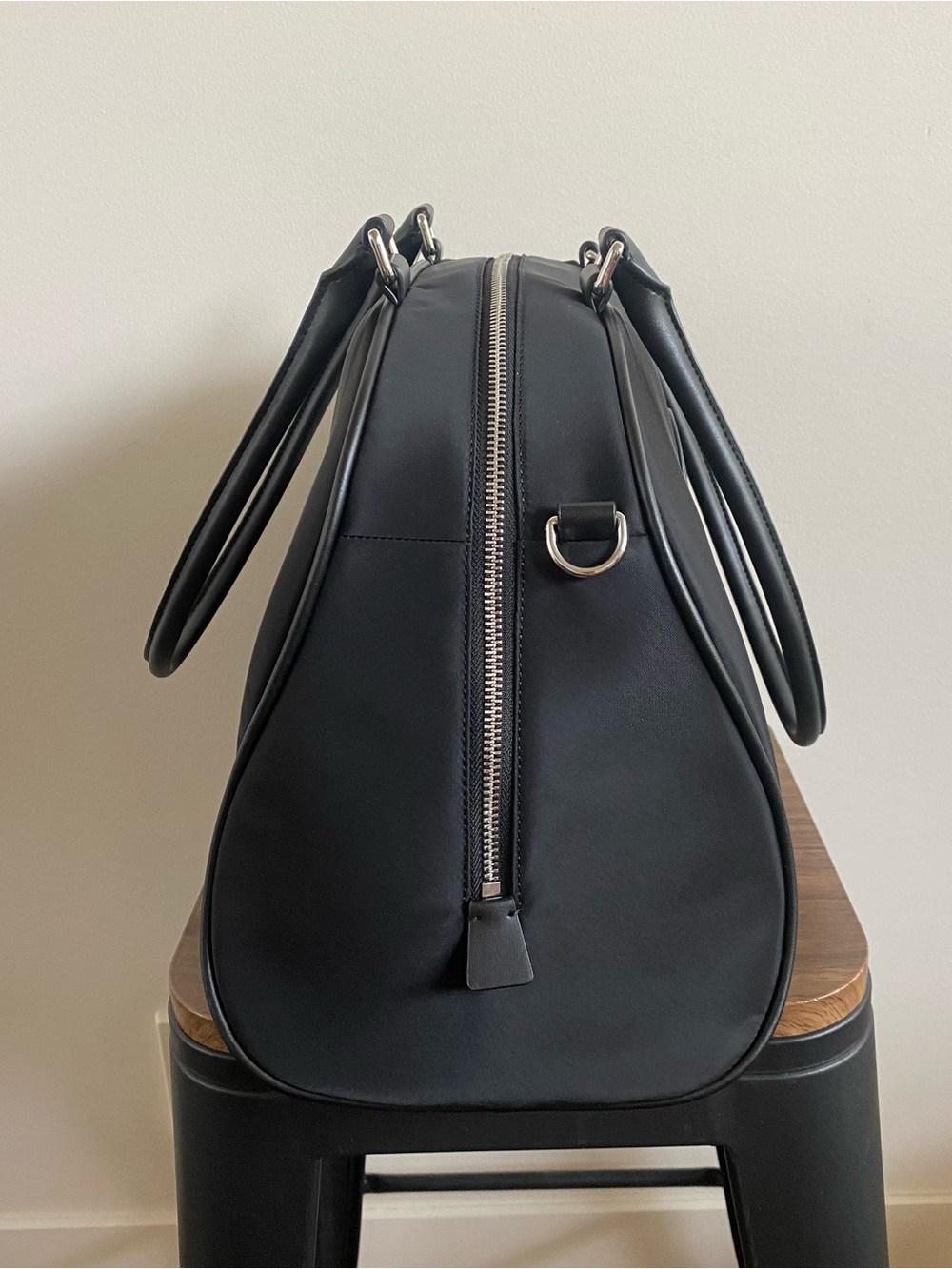 lululemon athletica Bowler Duffle Bag 17L Black Silver - Picture 5 of 13
